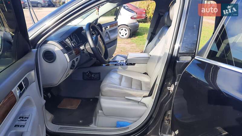 Внедорожник / Кроссовер Volkswagen Touareg 2005 в Черкассах фото 12 Внедорожник / Кроссовер Volkswagen Touareg 2005 в Черкассах
