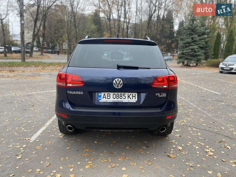 Позашляховик / Кросовер Volkswagen Touareg 2013 в Вінниці
