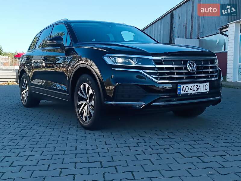 Позашляховик / Кросовер Volkswagen Touareg 2019 в Хусті фото 12 Позашляховик / Кросовер Volkswagen Touareg 2019 в Хусті