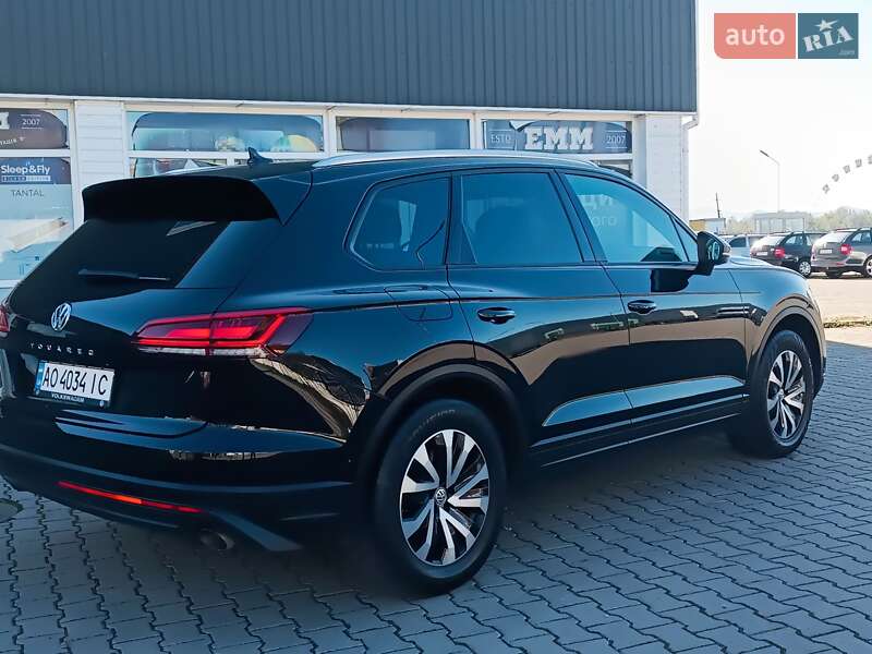 Позашляховик / Кросовер Volkswagen Touareg 2019 в Хусті фото 21 Позашляховик / Кросовер Volkswagen Touareg 2019 в Хусті