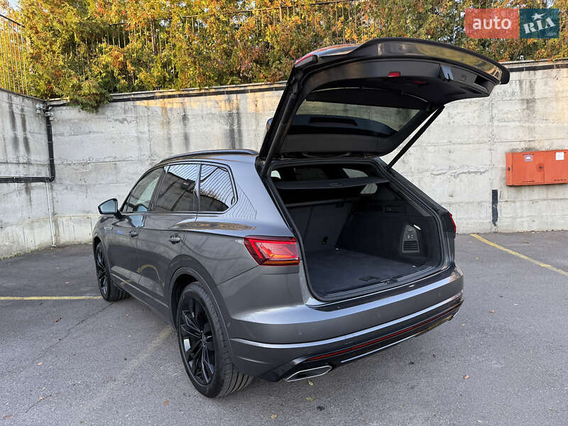 Внедорожник / Кроссовер Volkswagen Touareg 2021 в Ровно фото 63 Внедорожник / Кроссовер Volkswagen Touareg 2021 в Ровно