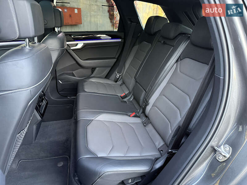 Внедорожник / Кроссовер Volkswagen Touareg 2021 в Ровно фото 69 Внедорожник / Кроссовер Volkswagen Touareg 2021 в Ровно