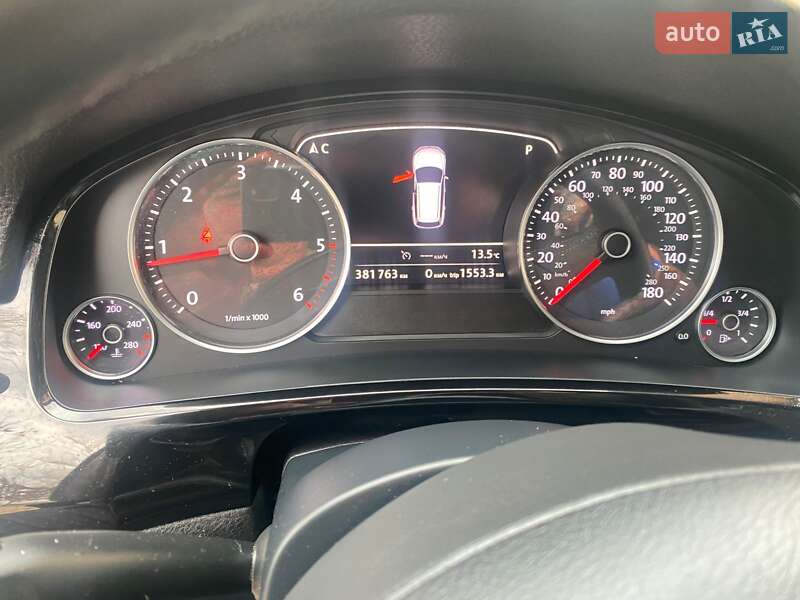 Внедорожник / Кроссовер Volkswagen Touareg 2014 в Львове фото 11 Внедорожник / Кроссовер Volkswagen Touareg 2014 в Львове
