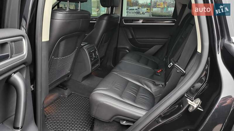 Внедорожник / Кроссовер Volkswagen Touareg 2016 в Виннице фото 13 Внедорожник / Кроссовер Volkswagen Touareg 2016 в Виннице