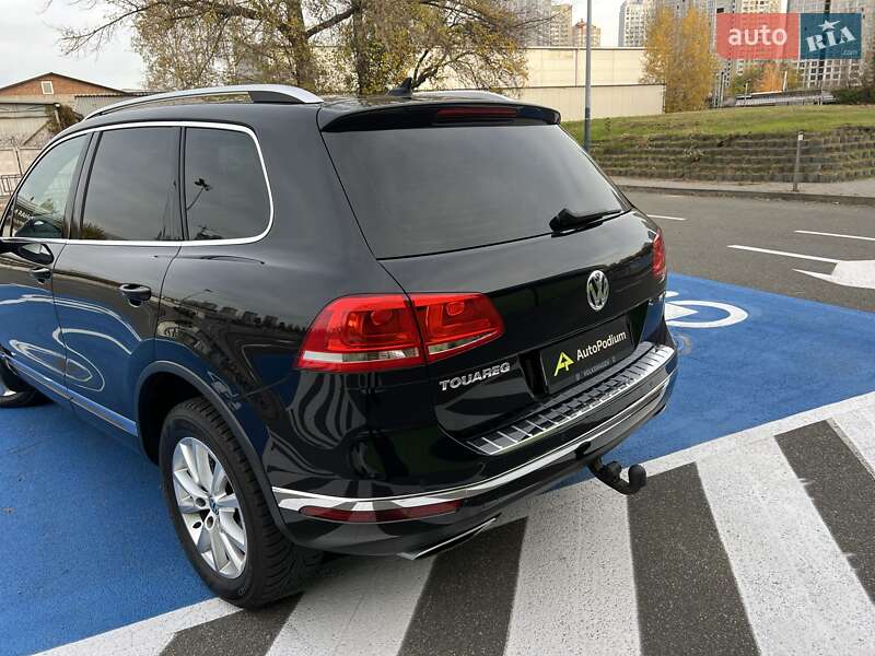Внедорожник / Кроссовер Volkswagen Touareg 2017 в Киеве фото 12 Внедорожник / Кроссовер Volkswagen Touareg 2017 в Киеве