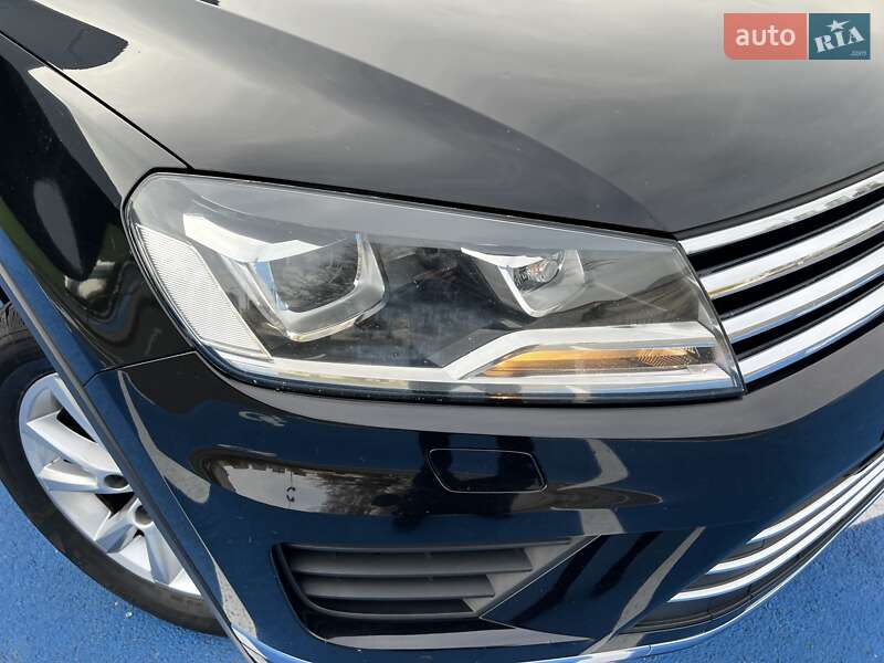 Внедорожник / Кроссовер Volkswagen Touareg 2017 в Киеве фото 14 Внедорожник / Кроссовер Volkswagen Touareg 2017 в Киеве