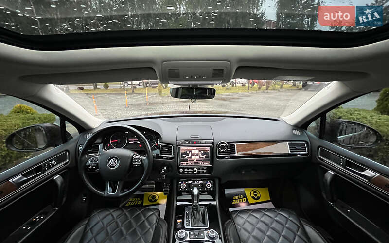 Внедорожник / Кроссовер Volkswagen Touareg 2018 в Львове