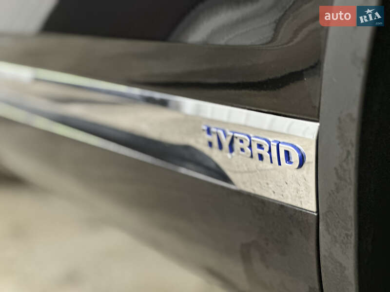 Позашляховик / Кросовер Volkswagen Touareg 2015 в Вінниці