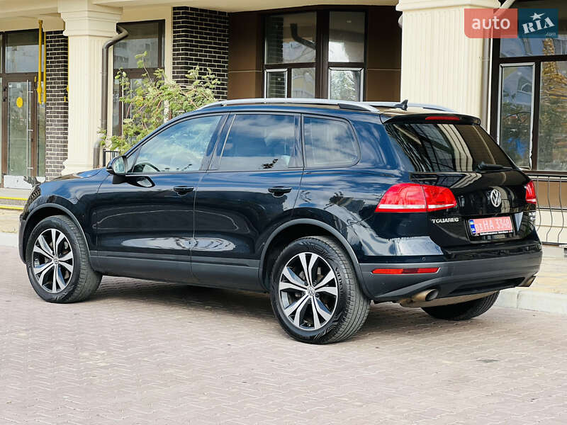 Внедорожник / Кроссовер Volkswagen Touareg 2016 в Киеве фото 14 Внедорожник / Кроссовер Volkswagen Touareg 2016 в Киеве
