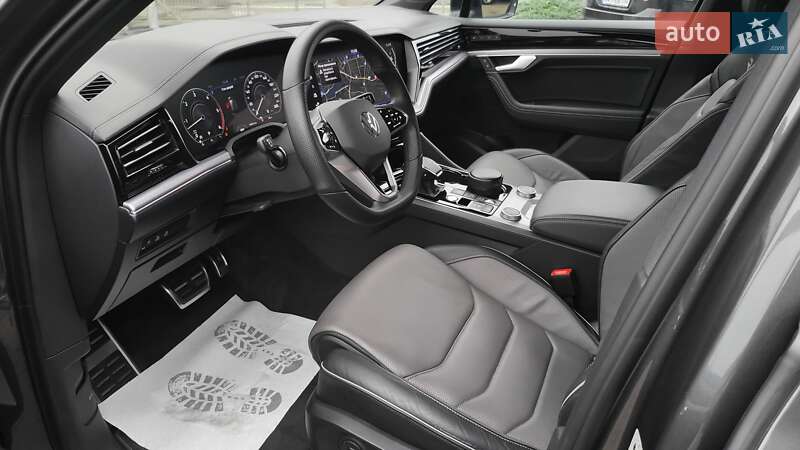 Внедорожник / Кроссовер Volkswagen Touareg 2022 в Виннице фото 11 Внедорожник / Кроссовер Volkswagen Touareg 2022 в Виннице