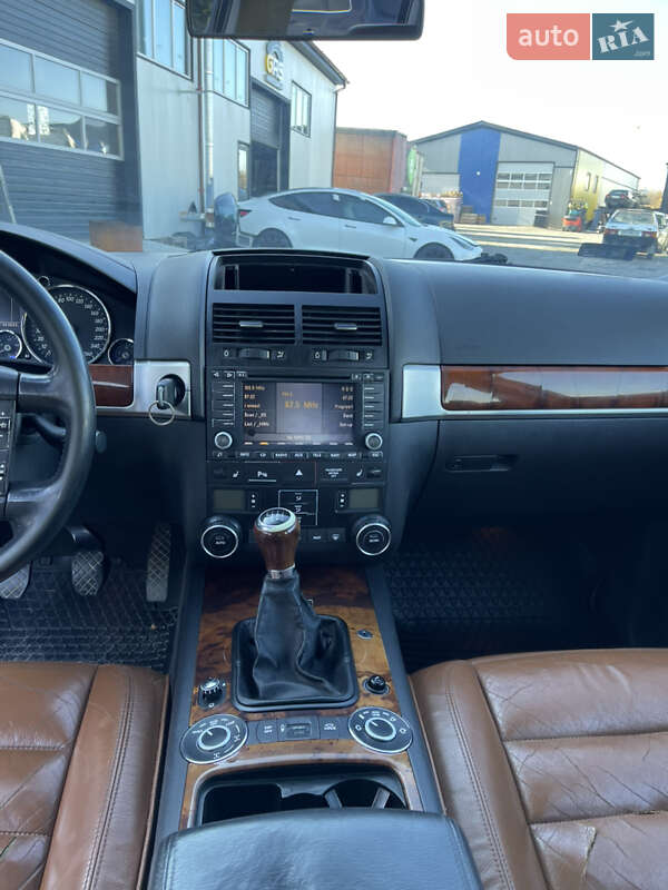 Внедорожник / Кроссовер Volkswagen Touareg 2004 в Львове фото 19 Внедорожник / Кроссовер Volkswagen Touareg 2004 в Львове