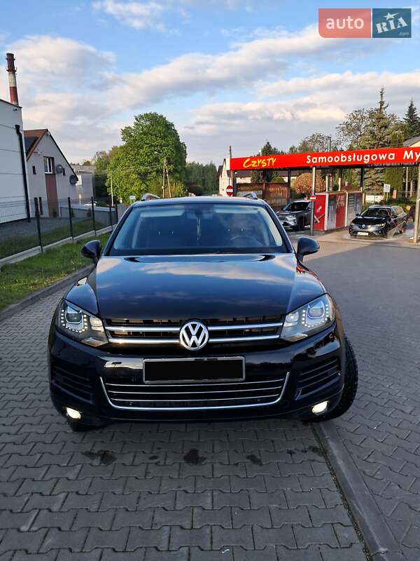 Внедорожник / Кроссовер Volkswagen Touareg 2011 в Рожнятове