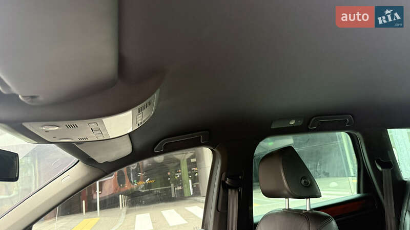 Позашляховик / Кросовер Volkswagen Touareg 2012 в Києві фото 25 Позашляховик / Кросовер Volkswagen Touareg 2012 в Києві