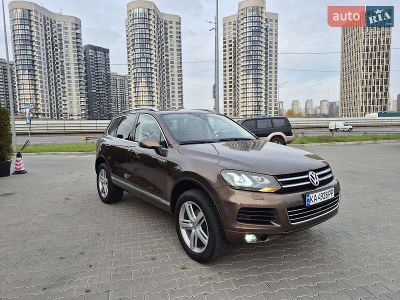 Внедорожник / Кроссовер Volkswagen Touareg 2010 в Киеве фото 9 Внедорожник / Кроссовер Volkswagen Touareg 2010 в Киеве