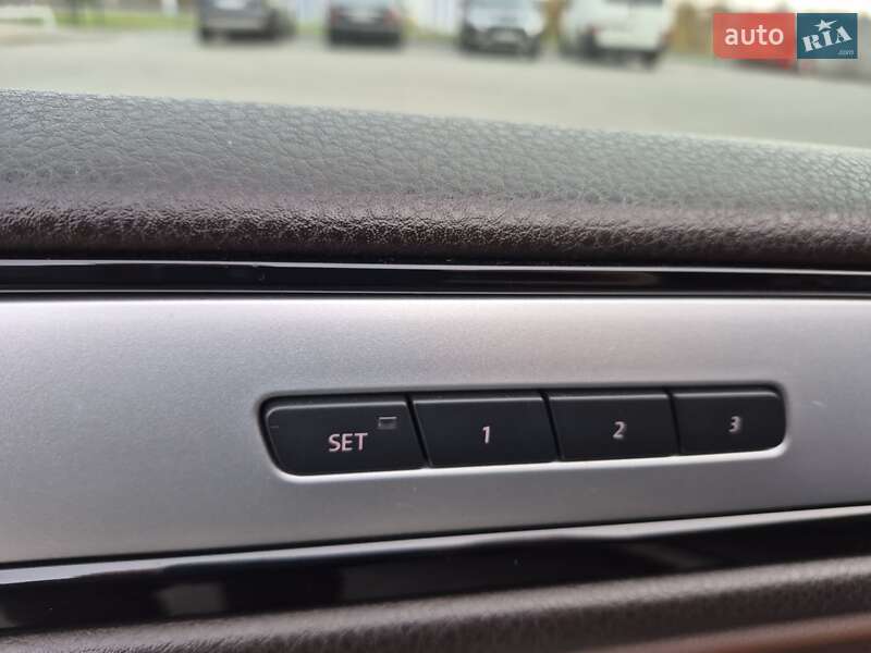 Внедорожник / Кроссовер Volkswagen Touareg 2010 в Киеве фото 18 Внедорожник / Кроссовер Volkswagen Touareg 2010 в Киеве