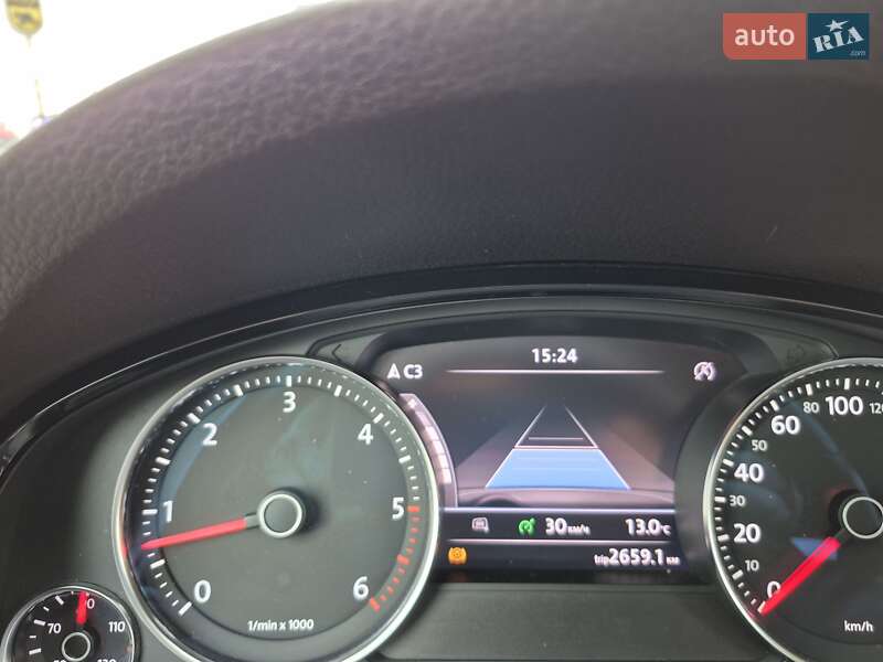 Внедорожник / Кроссовер Volkswagen Touareg 2010 в Киеве фото 23 Внедорожник / Кроссовер Volkswagen Touareg 2010 в Киеве