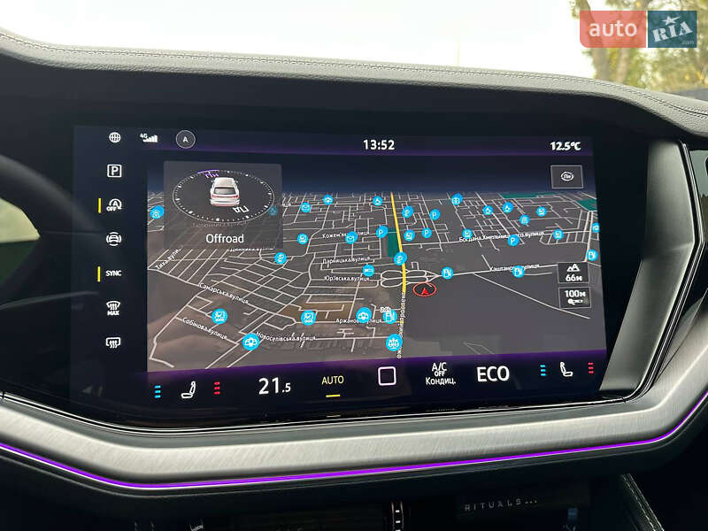 Внедорожник / Кроссовер Volkswagen Touareg 2024 в Днепре