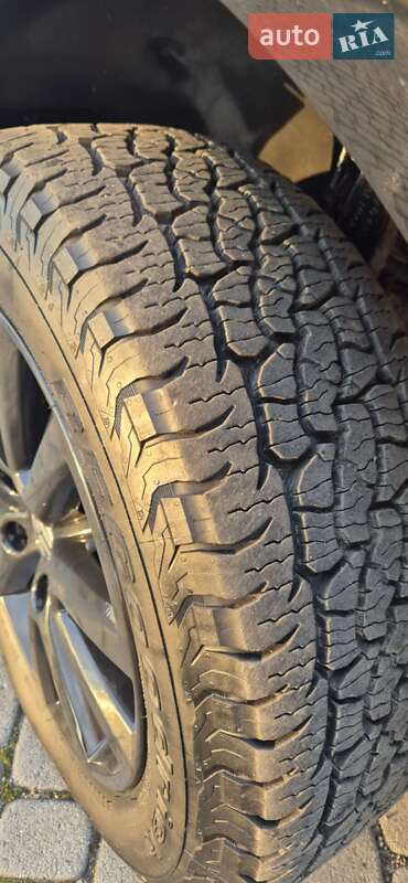 Внедорожник / Кроссовер Volkswagen Touareg 2006 в Новом Роздоле фото 22 Внедорожник / Кроссовер Volkswagen Touareg 2006 в Новом Роздоле