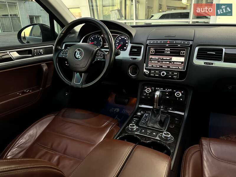 Внедорожник / Кроссовер Volkswagen Touareg 2017 в Мукачево фото 56 Внедорожник / Кроссовер Volkswagen Touareg 2017 в Мукачево