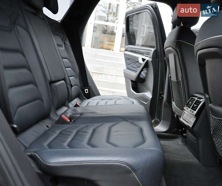 Позашляховик / Кросовер Volkswagen Touareg 2024 в Одесі фото 19 Позашляховик / Кросовер Volkswagen Touareg 2024 в Одесі