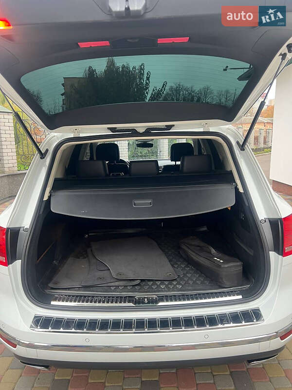 Внедорожник / Кроссовер Volkswagen Touareg 2016 в Черкассах фото 25 Внедорожник / Кроссовер Volkswagen Touareg 2016 в Черкассах