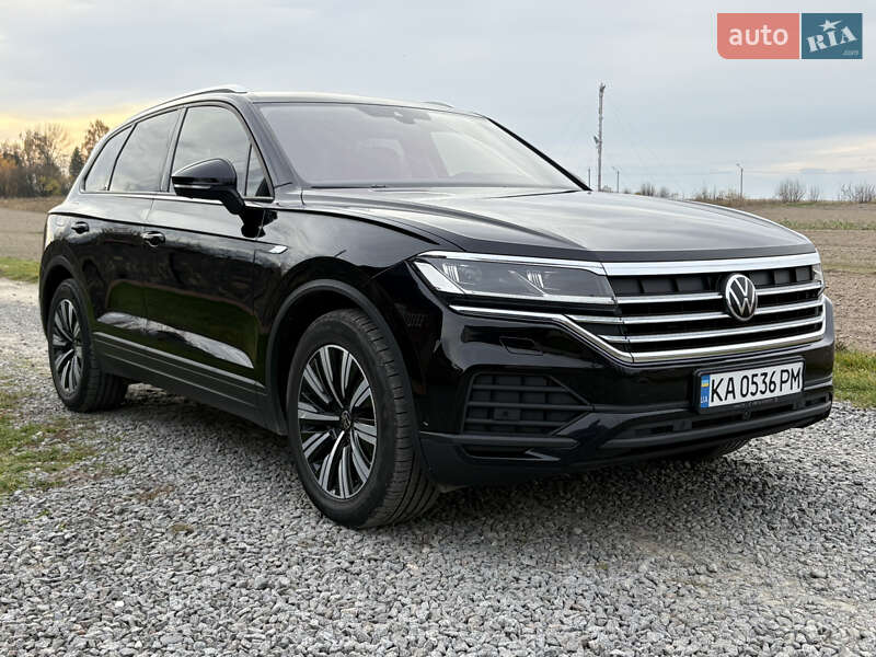 Внедорожник / Кроссовер Volkswagen Touareg 2021 в Луцке