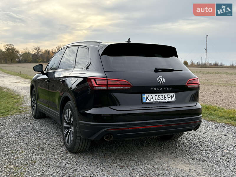 Внедорожник / Кроссовер Volkswagen Touareg 2021 в Луцке