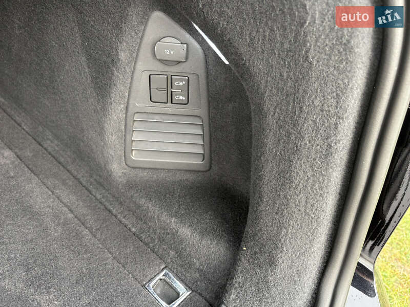 Внедорожник / Кроссовер Volkswagen Touareg 2021 в Луцке