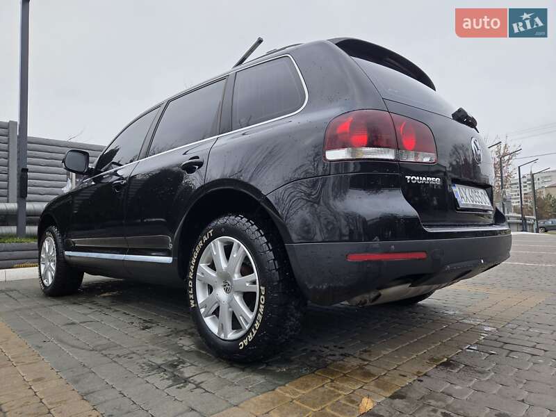 Внедорожник / Кроссовер Volkswagen Touareg 2007 в Харькове