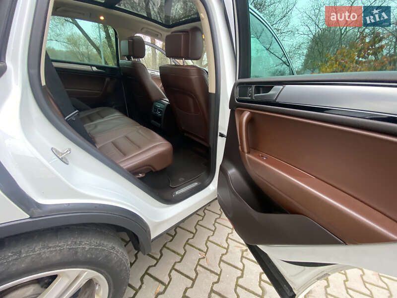 Позашляховик / Кросовер Volkswagen Touareg 2013 в Хмельницькому фото 58 Позашляховик / Кросовер Volkswagen Touareg 2013 в Хмельницькому
