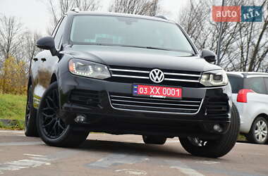Внедорожник / Кроссовер Volkswagen Touareg 2012 в Дрогобыче