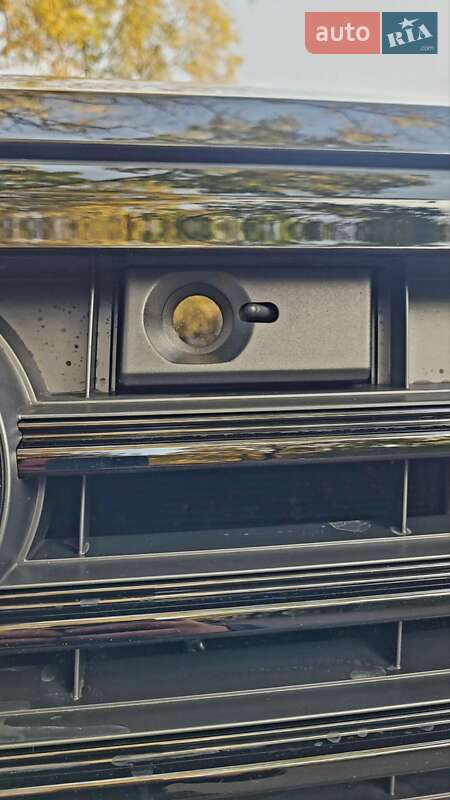 Внедорожник / Кроссовер Volkswagen Touareg 2020 в Николаеве