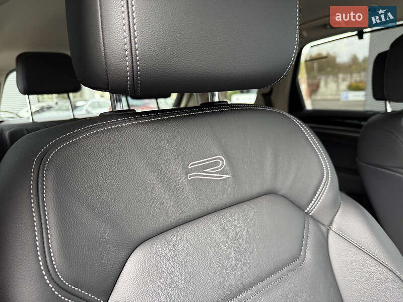 Внедорожник / Кроссовер Volkswagen Touareg 2021 в Ровно