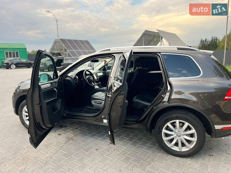 Внедорожник / Кроссовер Volkswagen Touareg 2015 в Владимире фото 32 Внедорожник / Кроссовер Volkswagen Touareg 2015 в Владимире