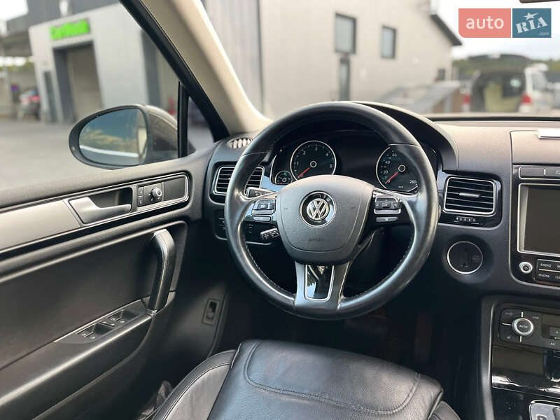 Внедорожник / Кроссовер Volkswagen Touareg 2015 в Владимире фото 48 Внедорожник / Кроссовер Volkswagen Touareg 2015 в Владимире