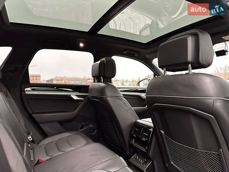 Позашляховик / Кросовер Volkswagen Touareg 2021 в Харкові фото 17 Позашляховик / Кросовер Volkswagen Touareg 2021 в Харкові