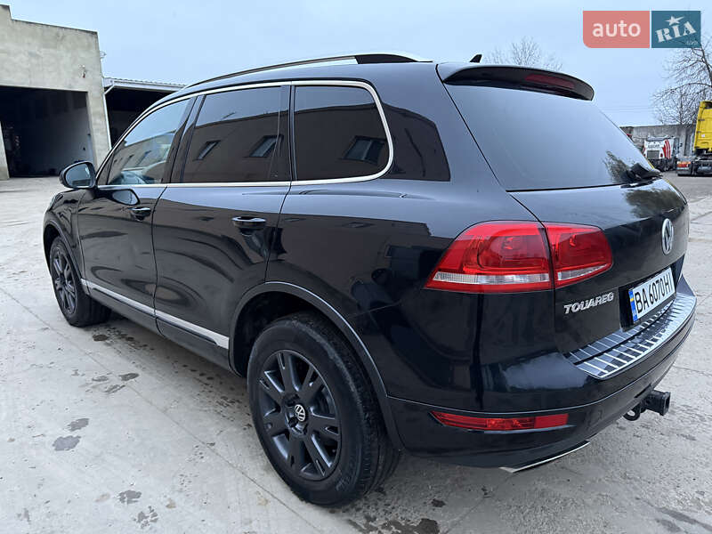Внедорожник / Кроссовер Volkswagen Touareg 2012 в Виннице фото 4 Внедорожник / Кроссовер Volkswagen Touareg 2012 в Виннице
