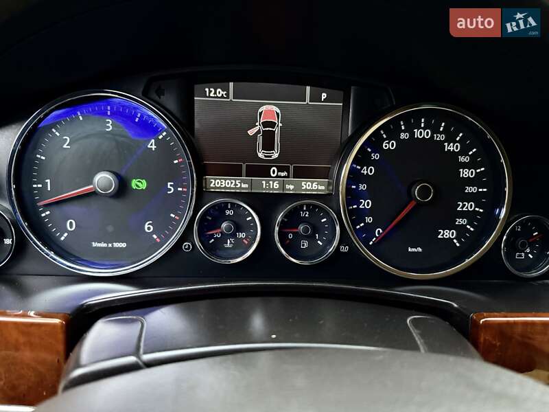 Позашляховик / Кросовер Volkswagen Touareg 2009 в Солотвині