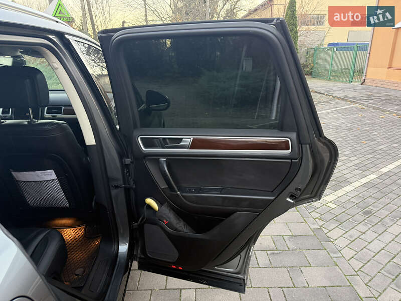 Позашляховик / Кросовер Volkswagen Touareg 2017 в Береговому фото 31 Позашляховик / Кросовер Volkswagen Touareg 2017 в Береговому