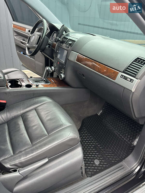 Внедорожник / Кроссовер Volkswagen Touareg 2007 в Залещиках