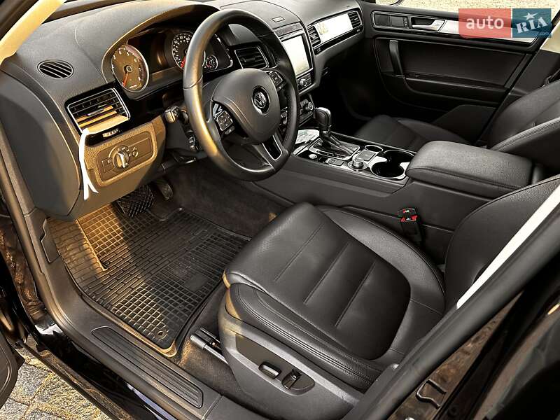 Внедорожник / Кроссовер Volkswagen Touareg 2015 в Харькове фото 16 Внедорожник / Кроссовер Volkswagen Touareg 2015 в Харькове
