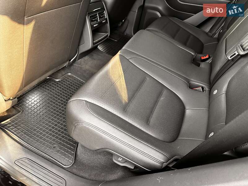 Внедорожник / Кроссовер Volkswagen Touareg 2015 в Харькове фото 23 Внедорожник / Кроссовер Volkswagen Touareg 2015 в Харькове