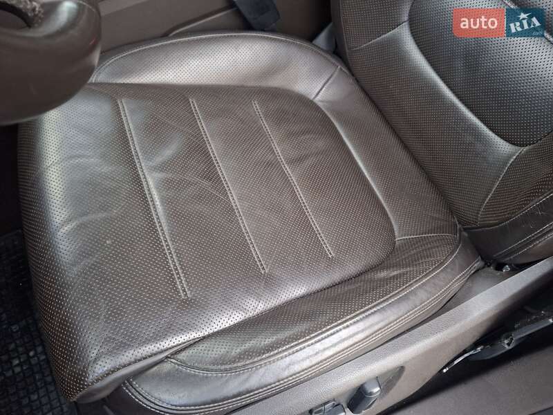 Внедорожник / Кроссовер Volkswagen Touareg 2016 в Ивано-Франковске фото 48 Внедорожник / Кроссовер Volkswagen Touareg 2016 в Ивано-Франковске