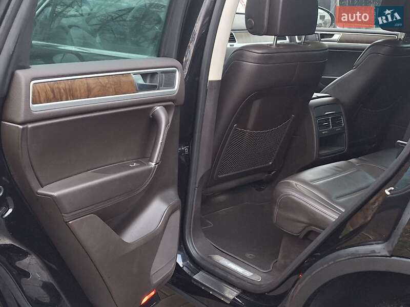 Внедорожник / Кроссовер Volkswagen Touareg 2016 в Ивано-Франковске фото 55 Внедорожник / Кроссовер Volkswagen Touareg 2016 в Ивано-Франковске