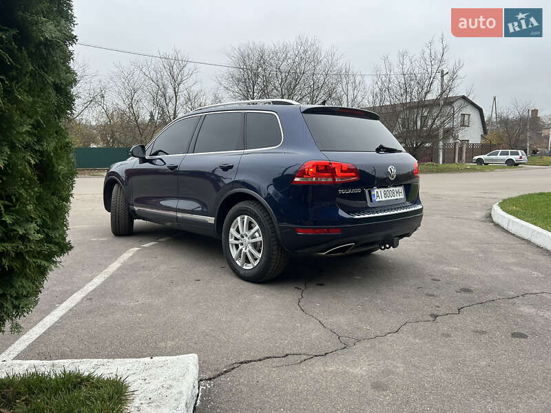 Внедорожник / Кроссовер Volkswagen Touareg 2012 в Белой Церкви