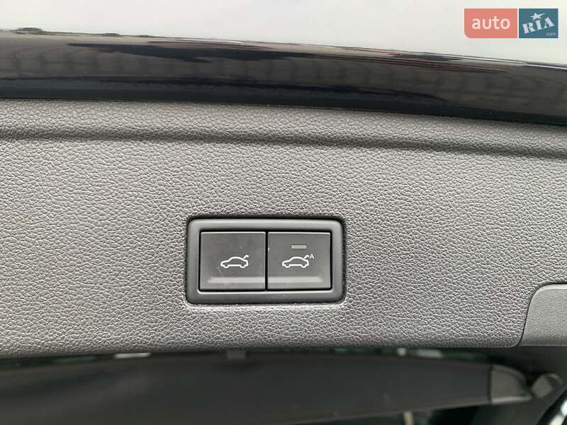 Внедорожник / Кроссовер Volkswagen Touareg 2019 в Львове фото 35 Внедорожник / Кроссовер Volkswagen Touareg 2019 в Львове