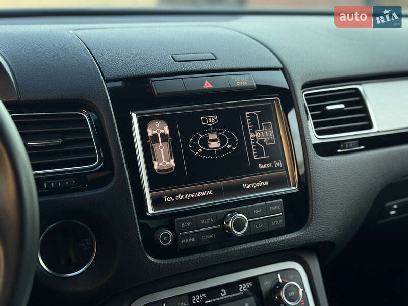 Внедорожник / Кроссовер Volkswagen Touareg 2014 в Мукачево фото 54 Внедорожник / Кроссовер Volkswagen Touareg 2014 в Мукачево