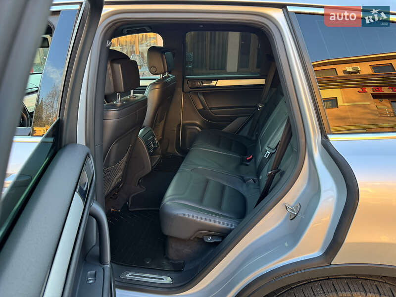 Внедорожник / Кроссовер Volkswagen Touareg 2014 в Мукачево фото 56 Внедорожник / Кроссовер Volkswagen Touareg 2014 в Мукачево