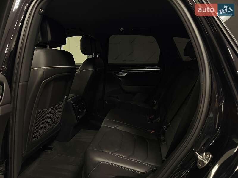 Позашляховик / Кросовер Volkswagen Touareg 2019 в Тернополі фото 51 Позашляховик / Кросовер Volkswagen Touareg 2019 в Тернополі
