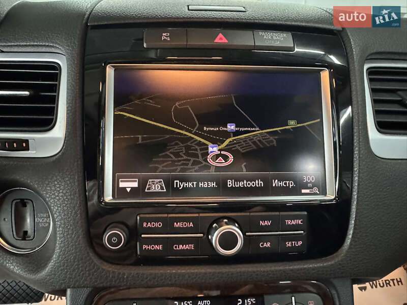 Позашляховик / Кросовер Volkswagen Touareg 2013 в Кременці фото 17 Позашляховик / Кросовер Volkswagen Touareg 2013 в Кременці